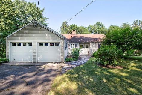 300 Dunbar Hill Road Hamden CT 06514