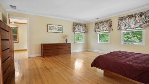 9 Trailside Drive Norwalk CT 06851