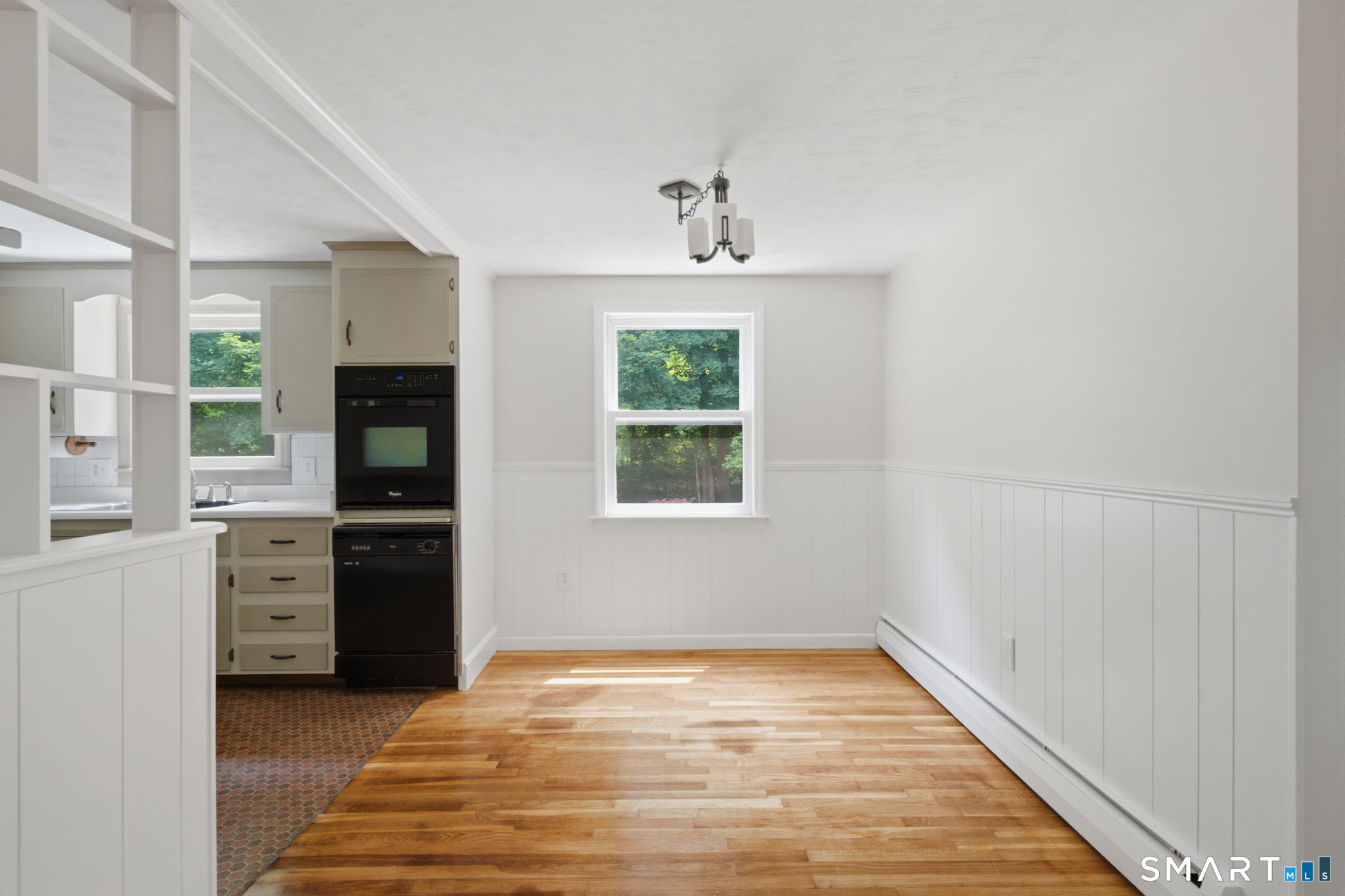 6 Madison Road Enfield CT 06082