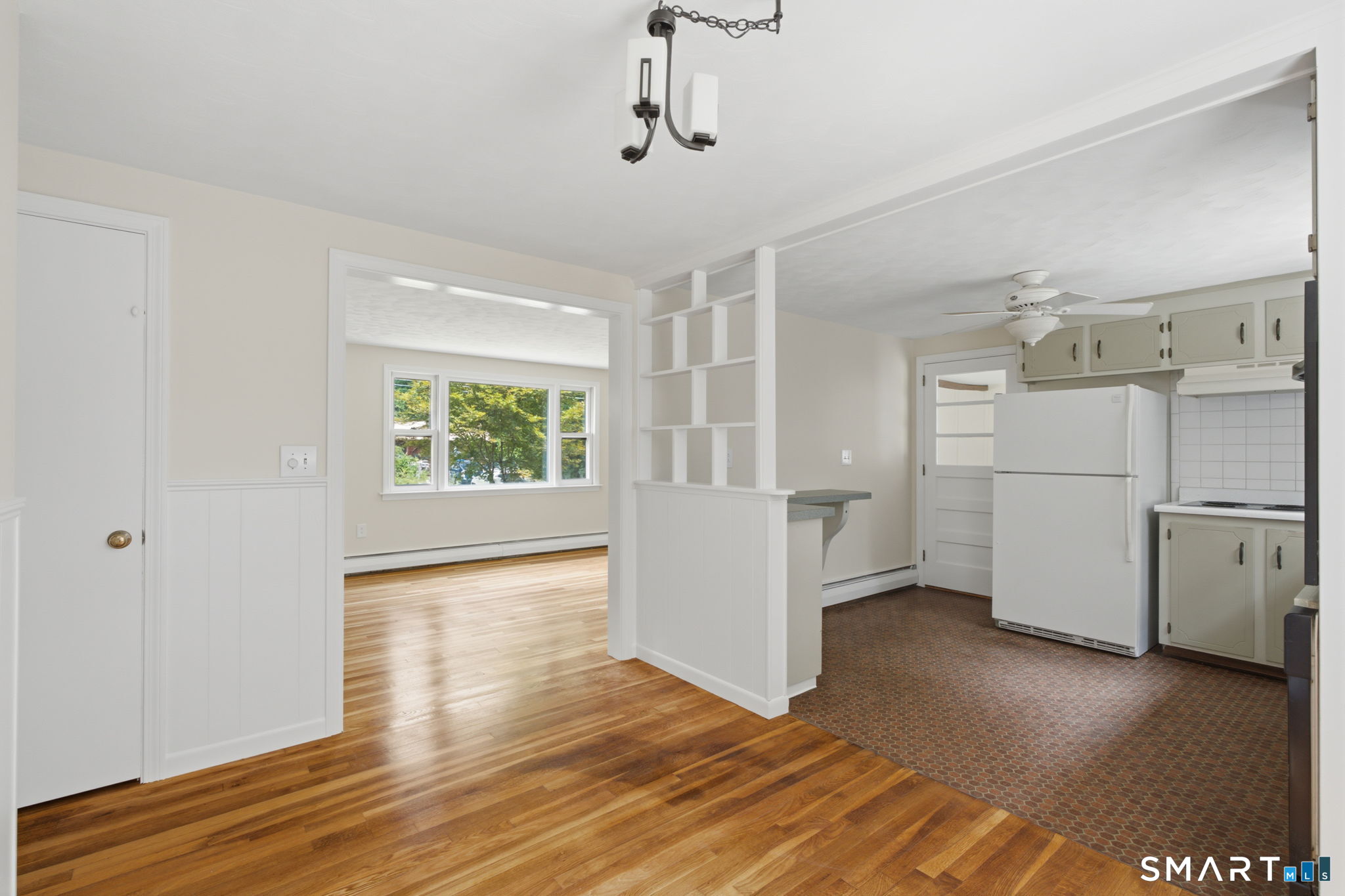 6 Madison Road Enfield CT 06082