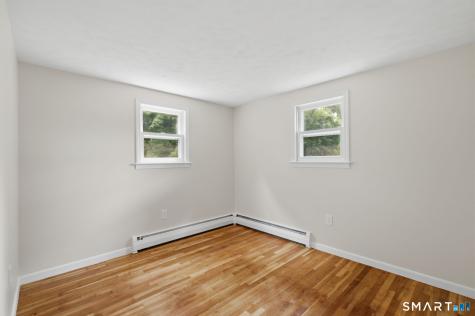 6 Madison Road Enfield CT 06082