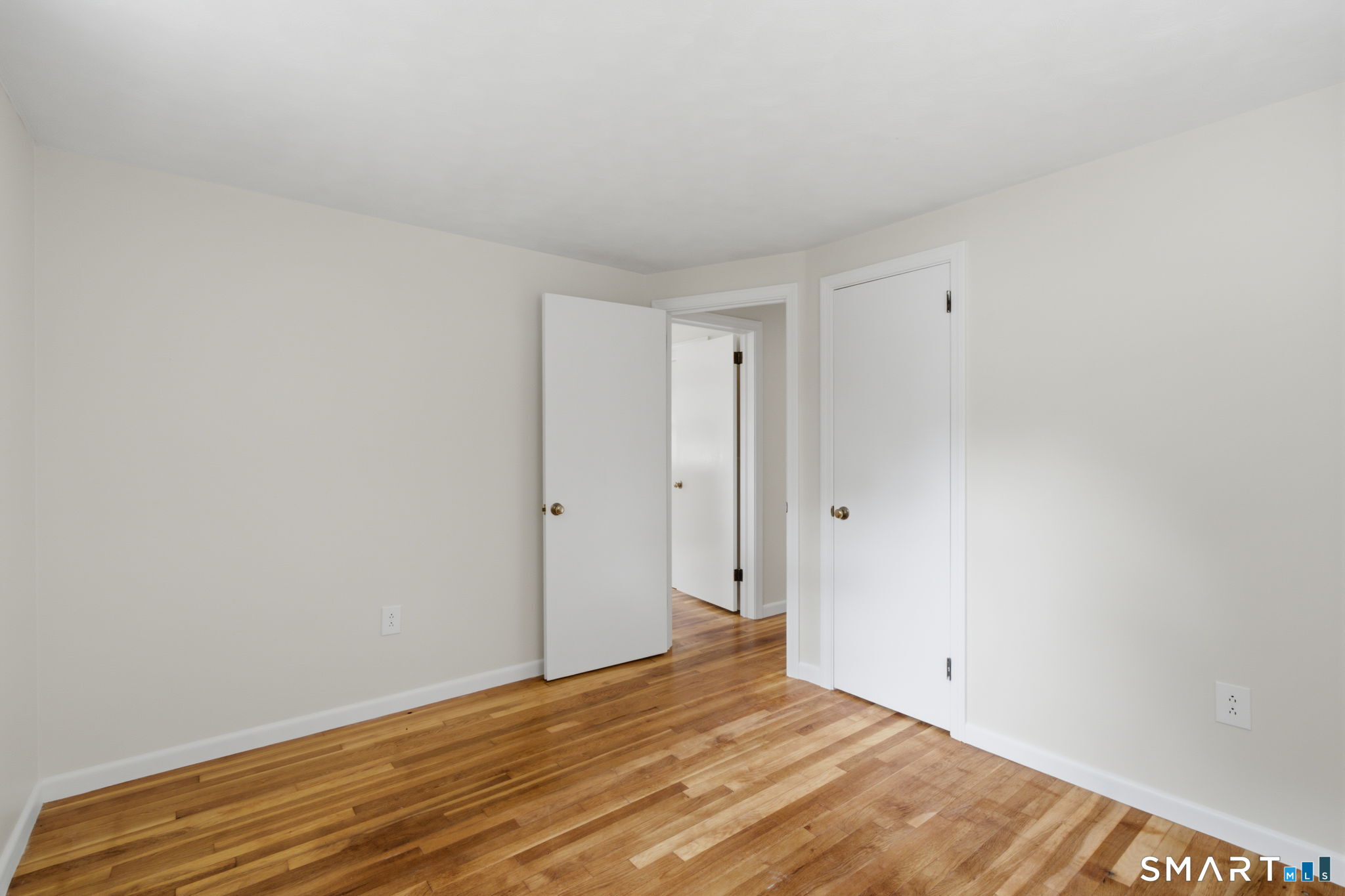6 Madison Road Enfield CT 06082