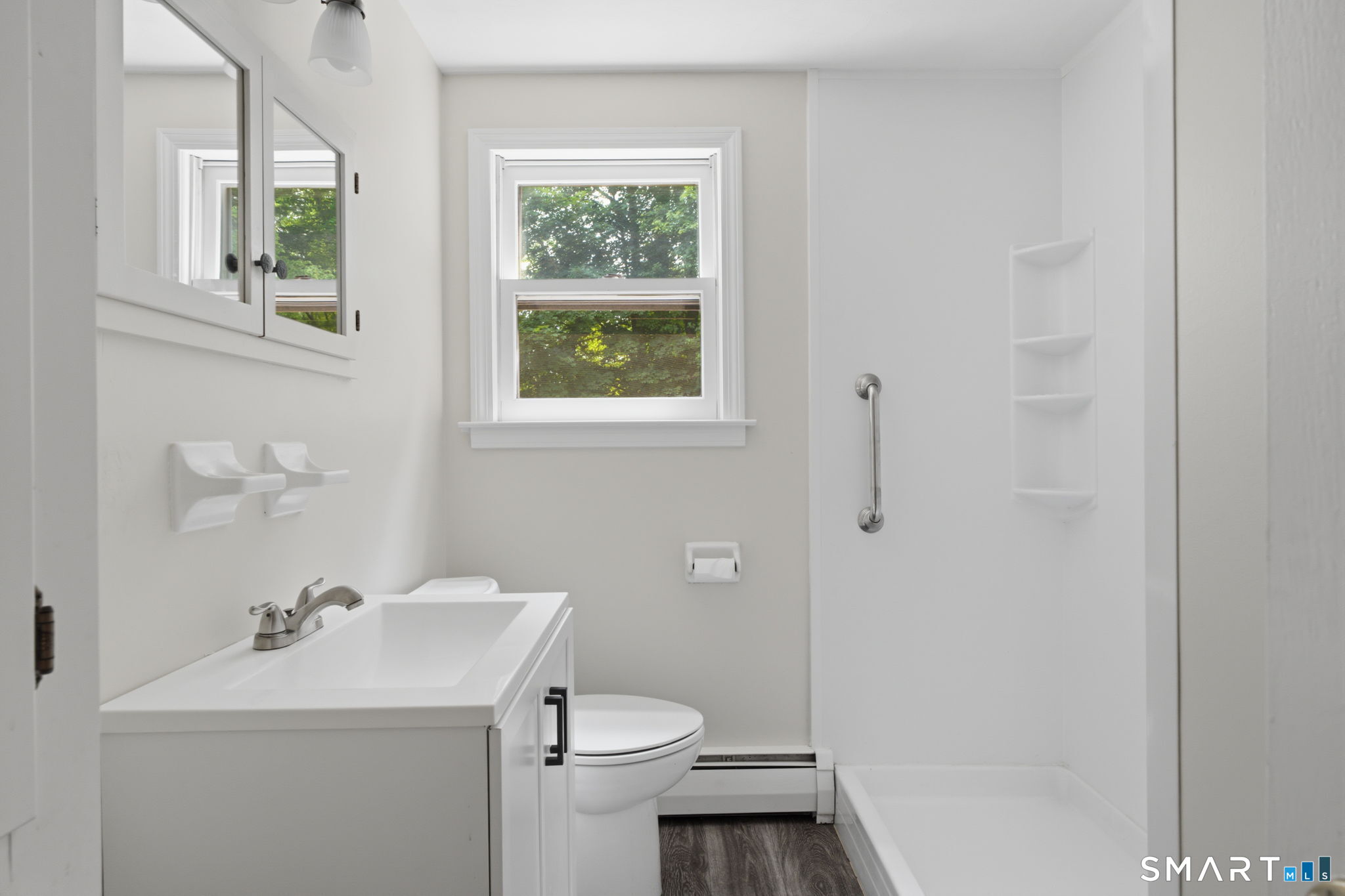 6 Madison Road Enfield CT 06082