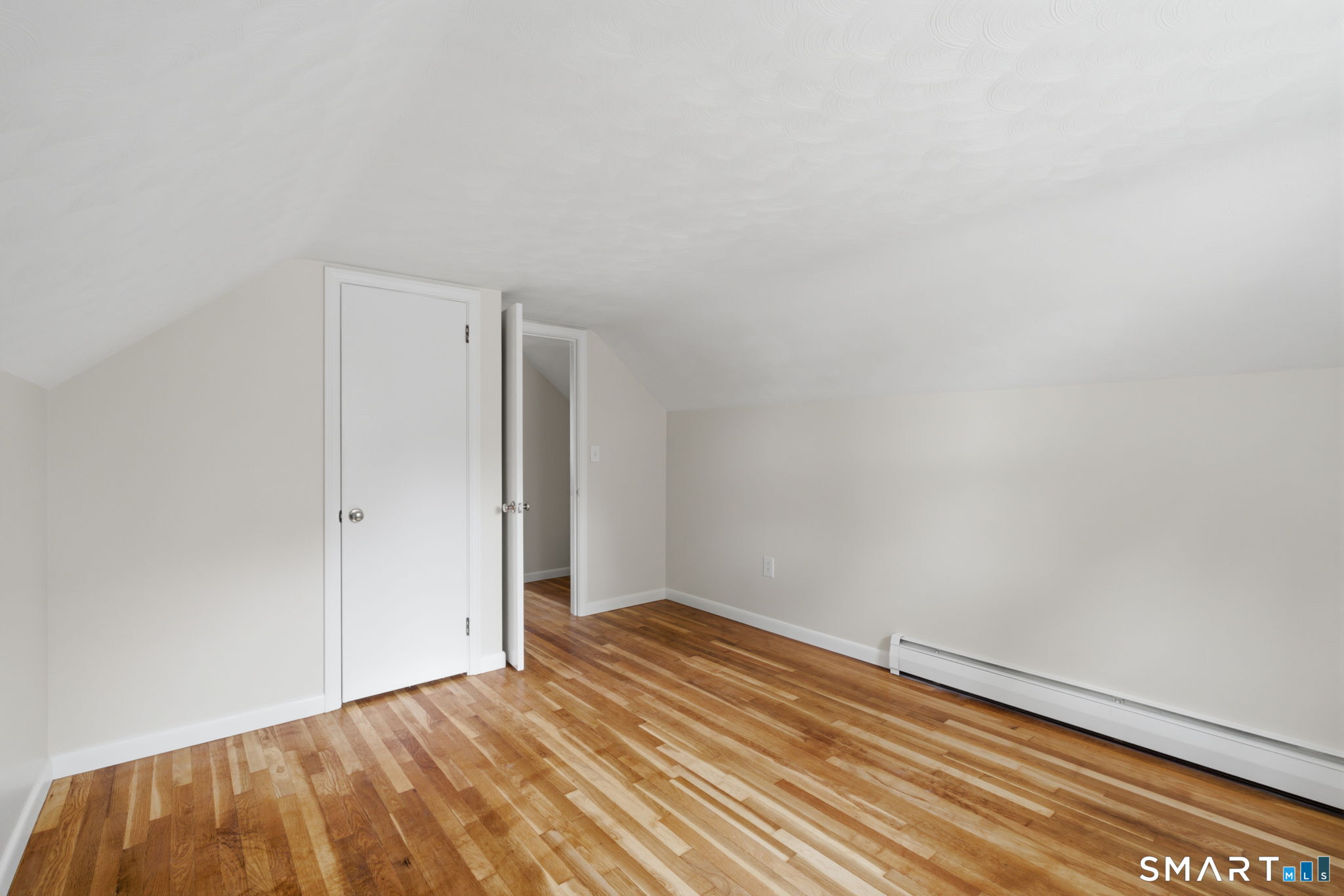 6 Madison Road Enfield CT 06082
