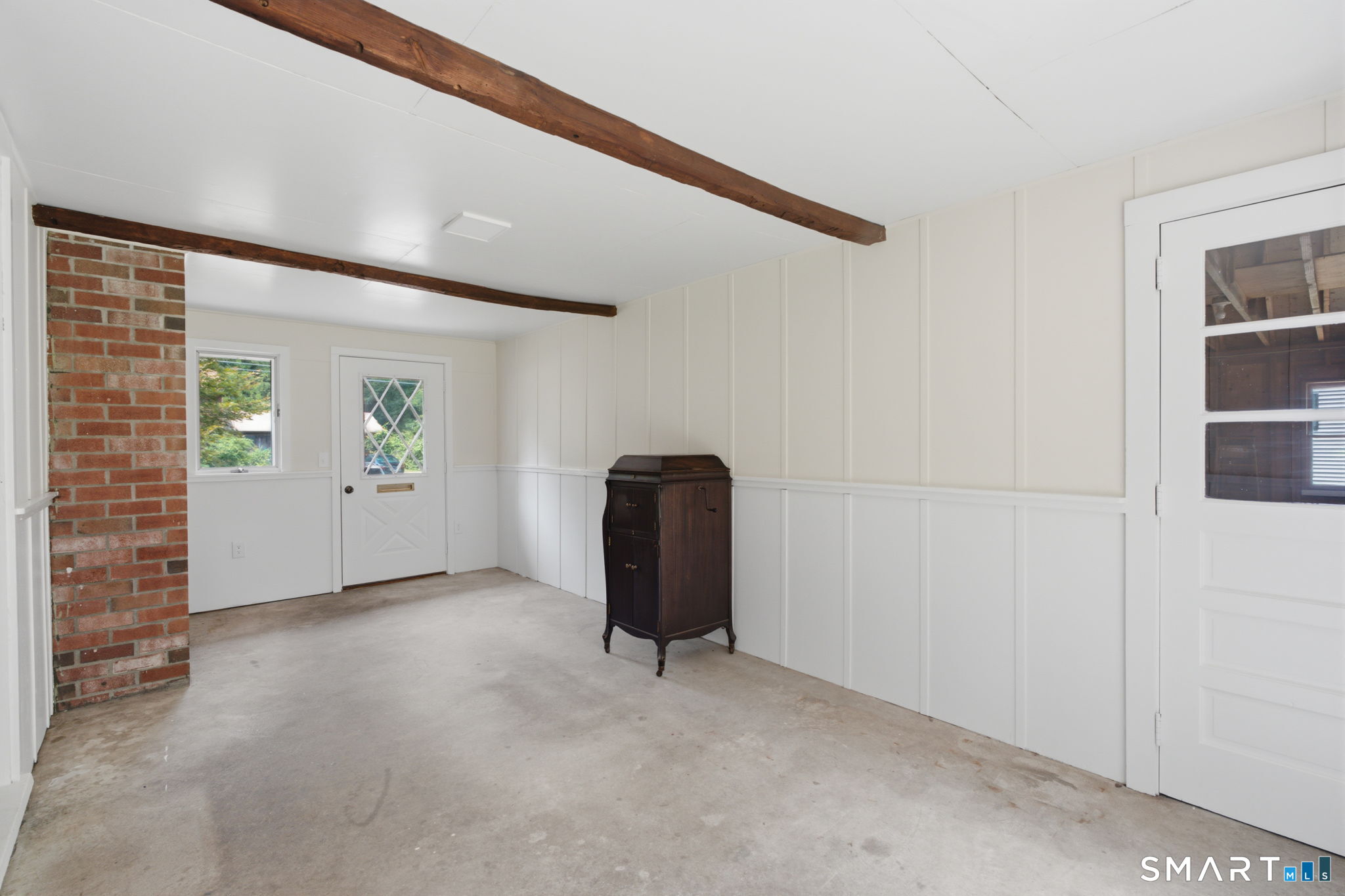 6 Madison Road Enfield CT 06082