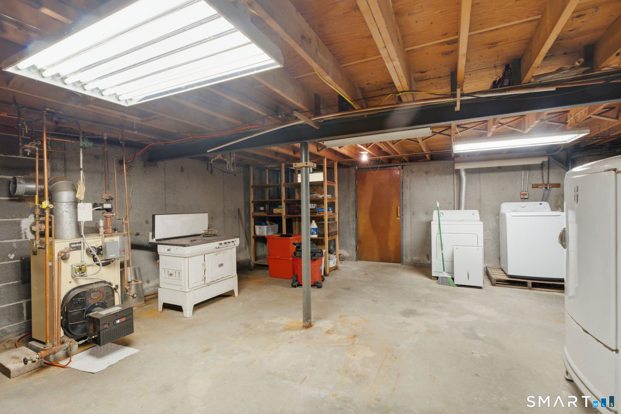 6 Madison Road Enfield CT 06082