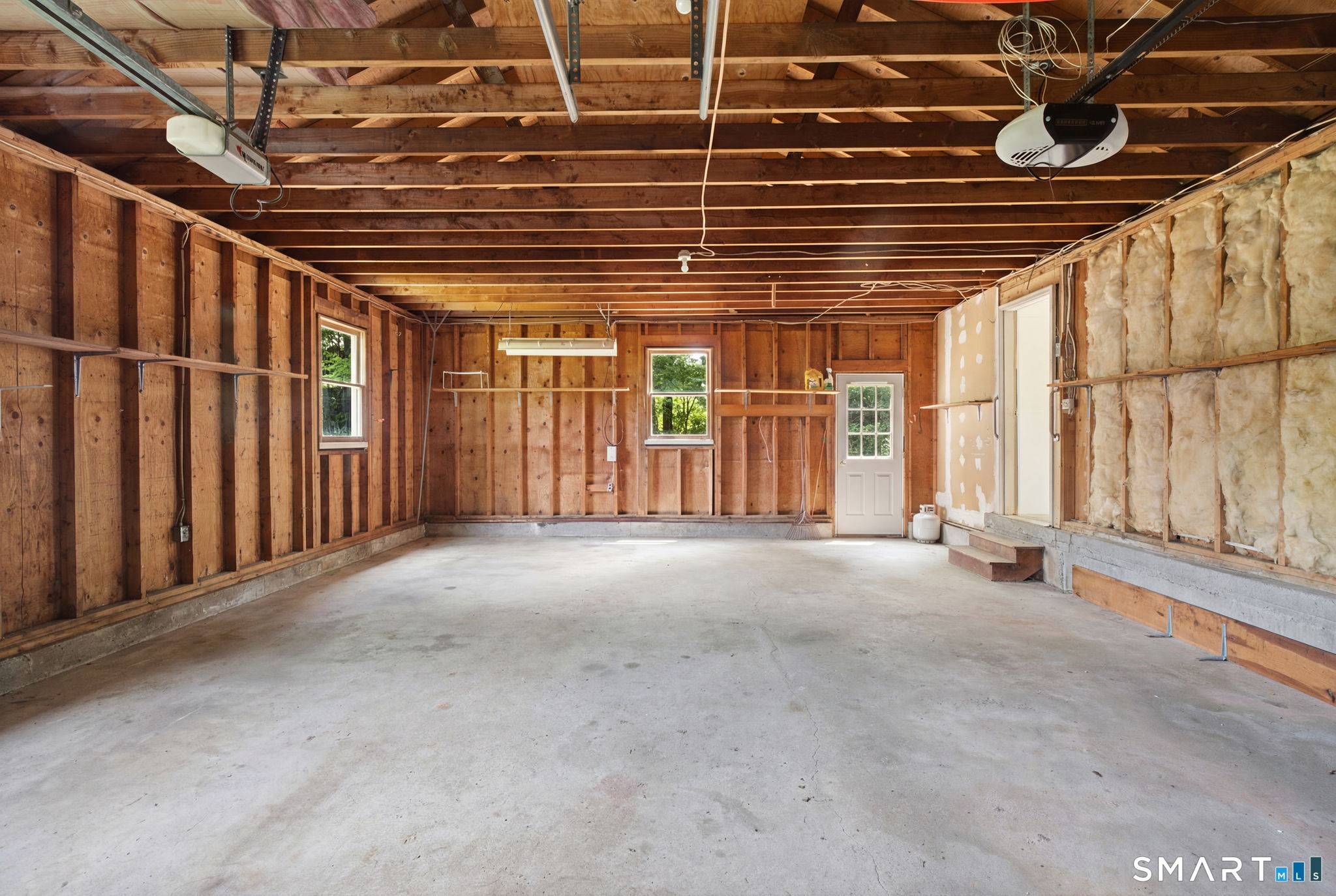 6 Madison Road Enfield CT 06082