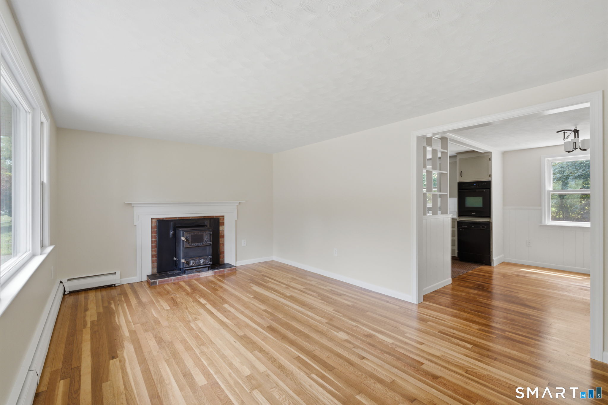 6 Madison Road Enfield CT 06082