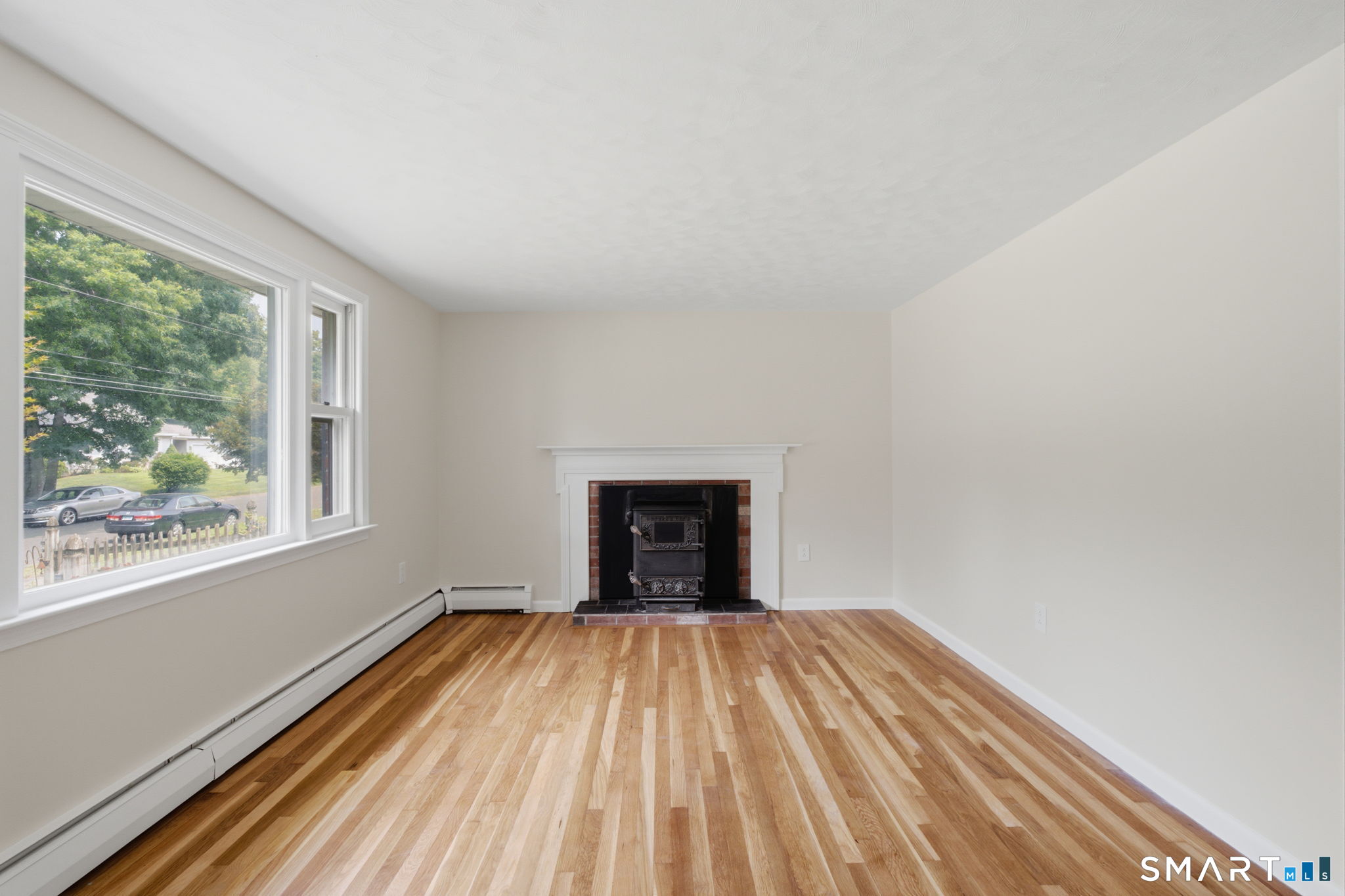 6 Madison Road Enfield CT 06082