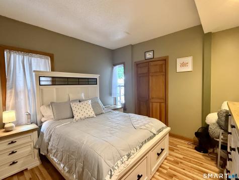 46 Windsor Street Waterbury CT 06708