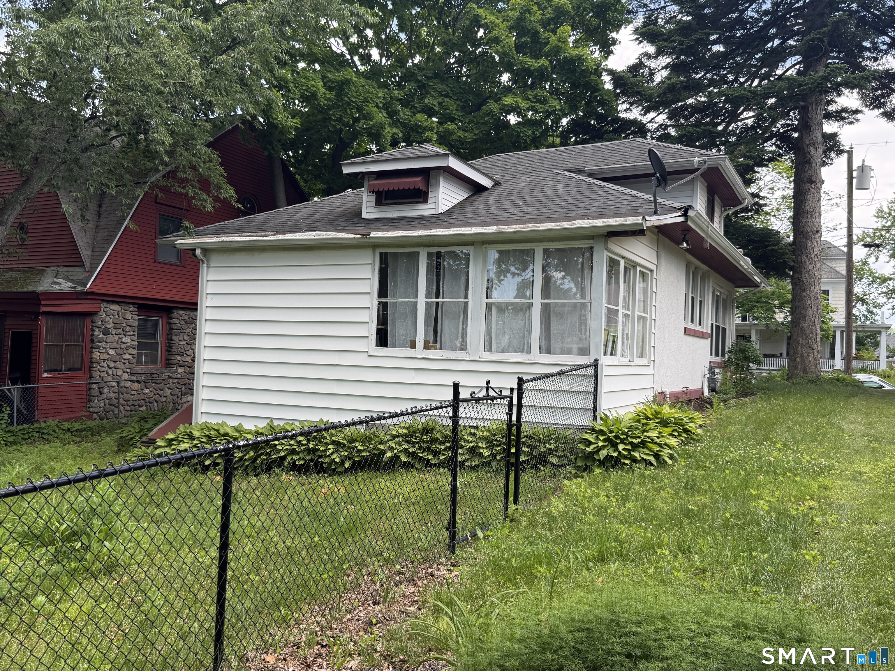 46 Windsor Street Waterbury CT 06708