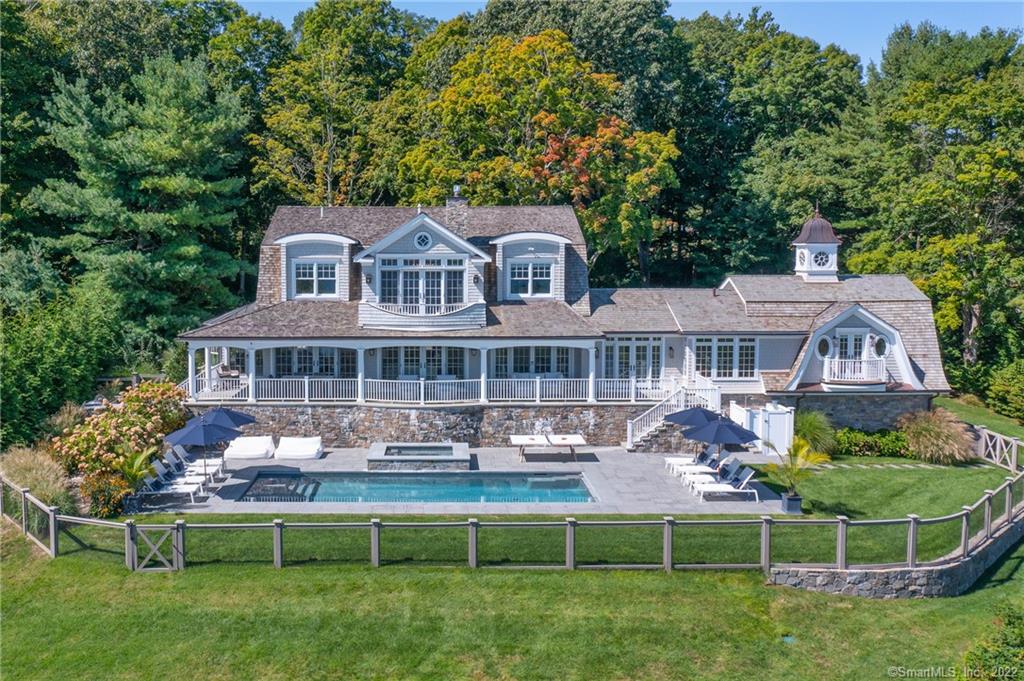 159 River Road Essex CT 06426