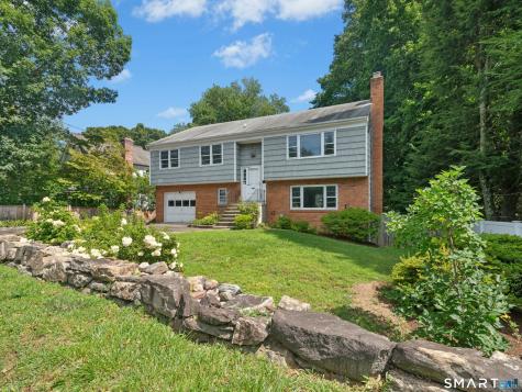 1646 Boston Post Road Darien CT 06820