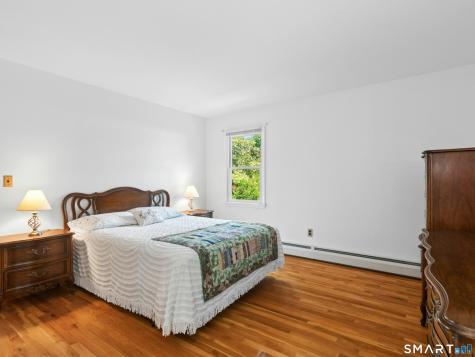 1646 Boston Post Road Darien CT 06820