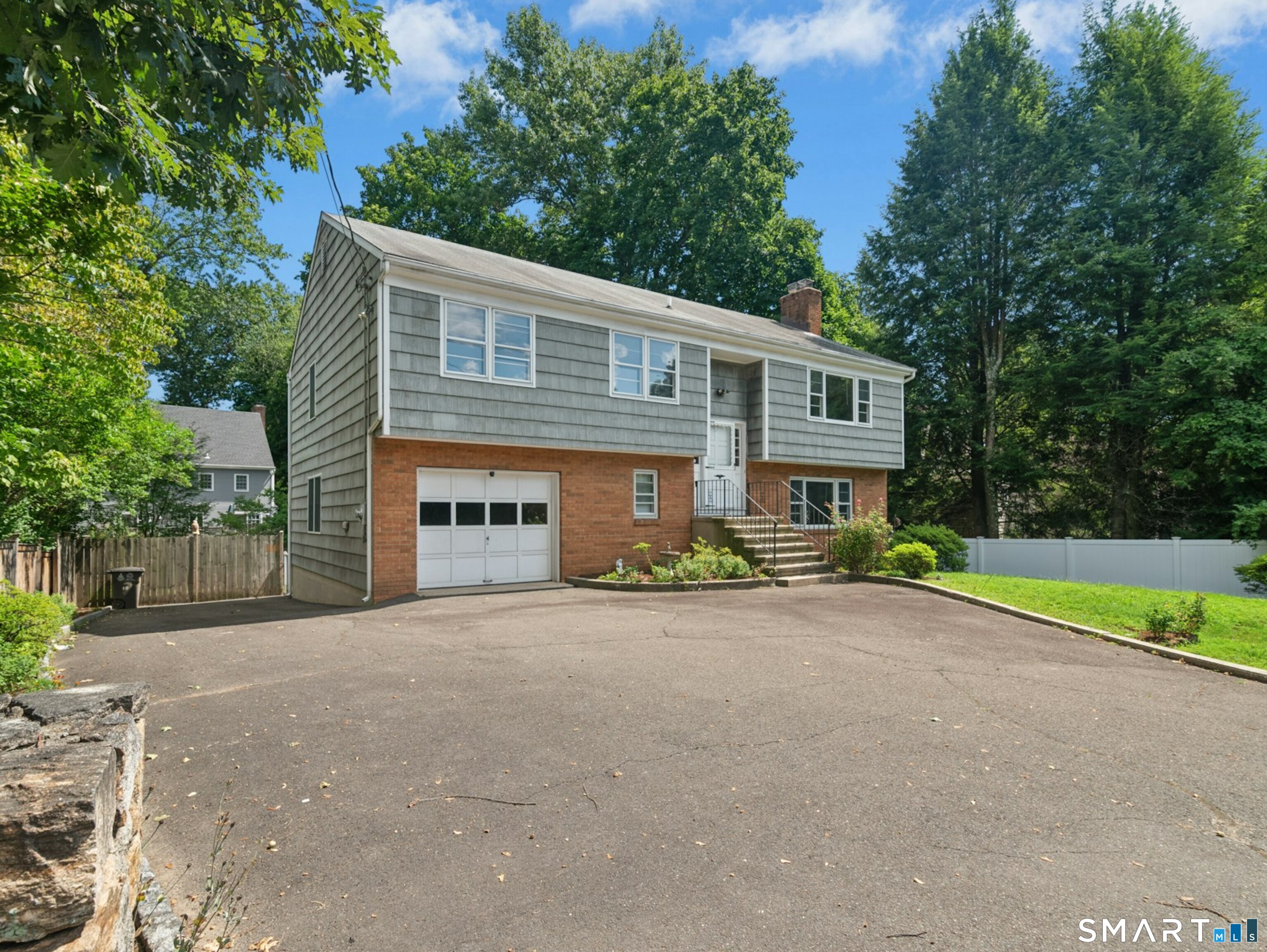 1646 Boston Post Road Darien CT 06820