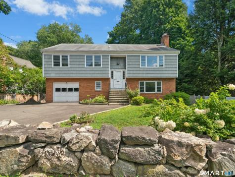 1646 Boston Post Road Darien CT 06820