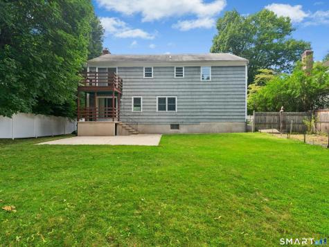 1646 Boston Post Road Darien CT 06820