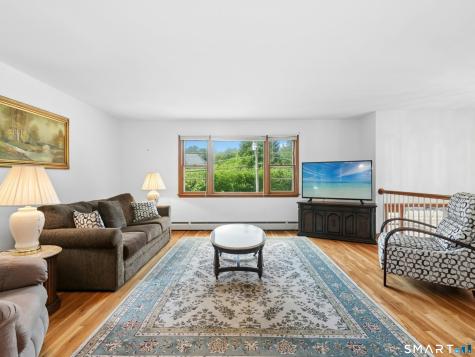 1646 Boston Post Road Darien CT 06820