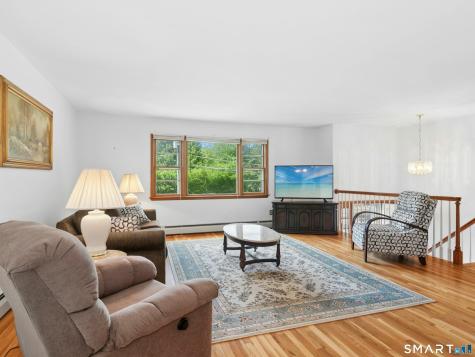 1646 Boston Post Road Darien CT 06820