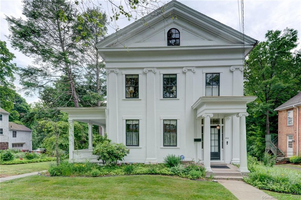 840 Worthington Ridge Berlin CT 06037