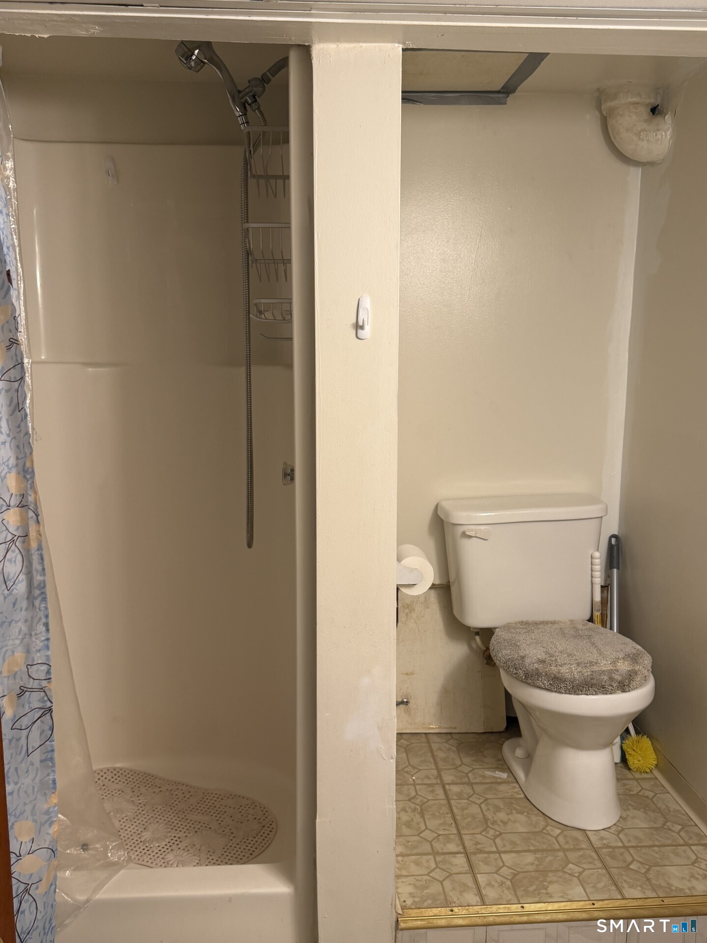 27 Columbus Street East Hartford CT 06108