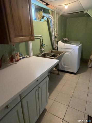 27 Columbus Street East Hartford CT 06108