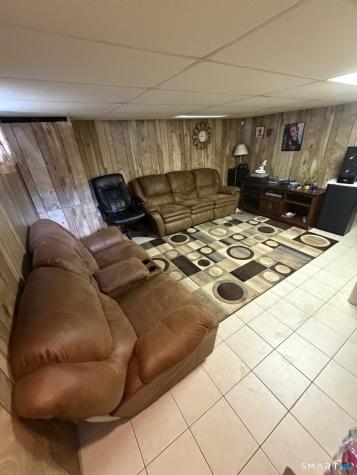 27 Columbus Street East Hartford CT 06108