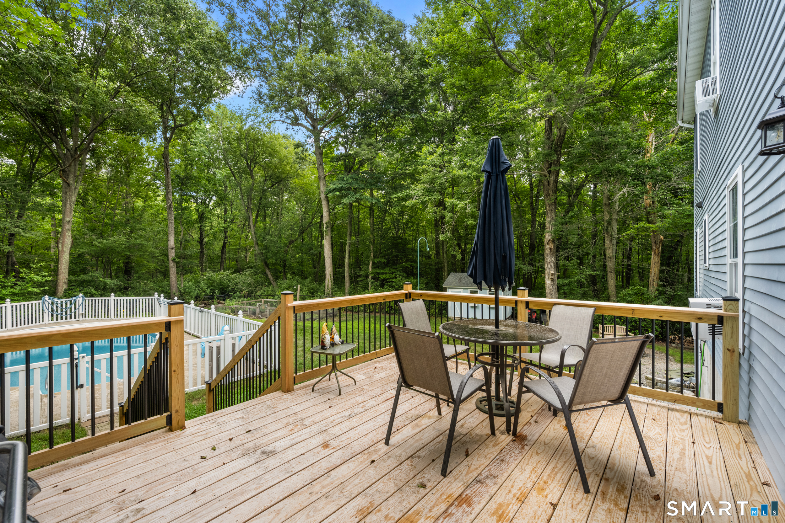 279 Black Ash Road Montville CT 06370