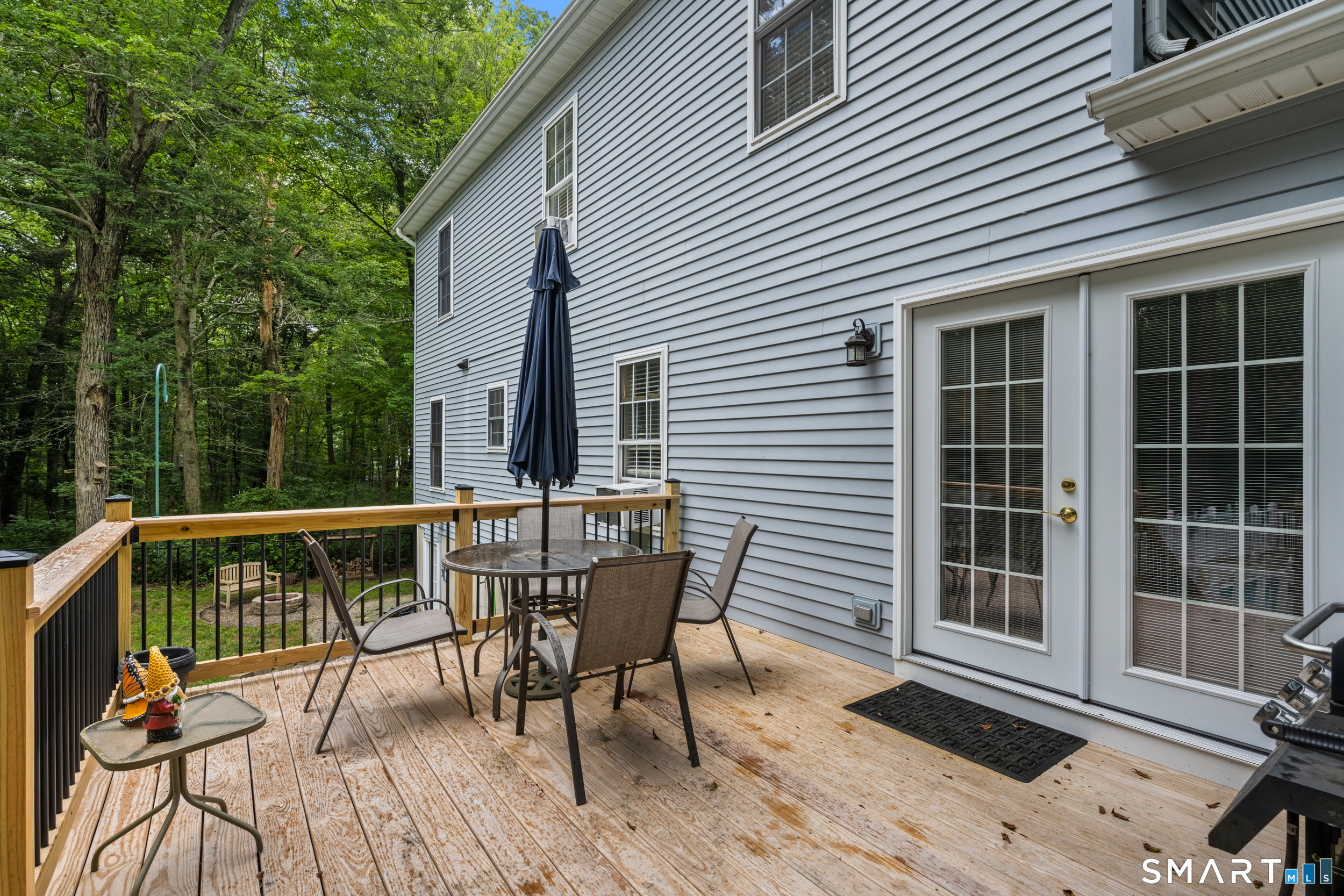 279 Black Ash Road Montville CT 06370