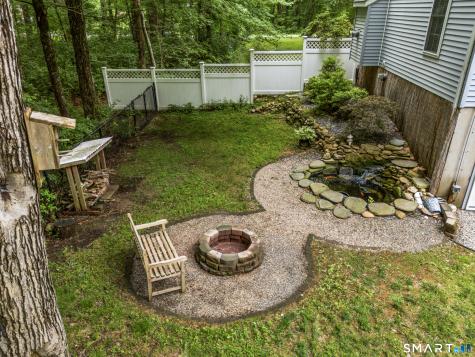 279 Black Ash Road Montville CT 06370