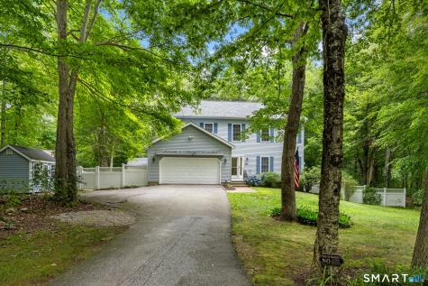 279 Black Ash Road Montville CT 06370
