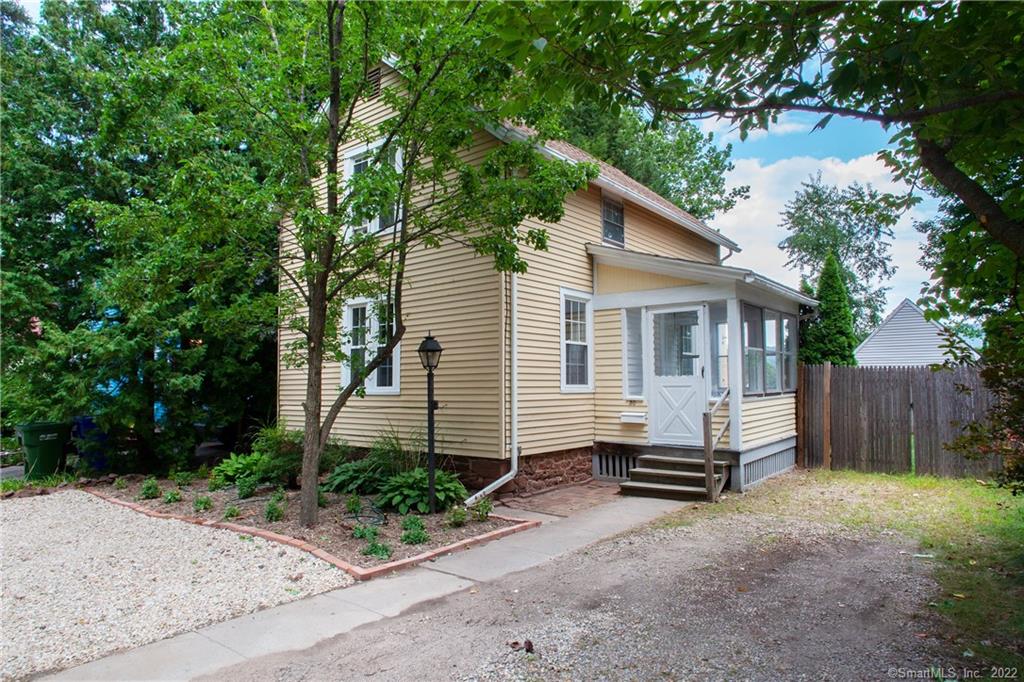 30 Woodland Street Simsbury CT 06070