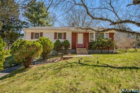 8 Holly Hill Drive Montville CT 06382