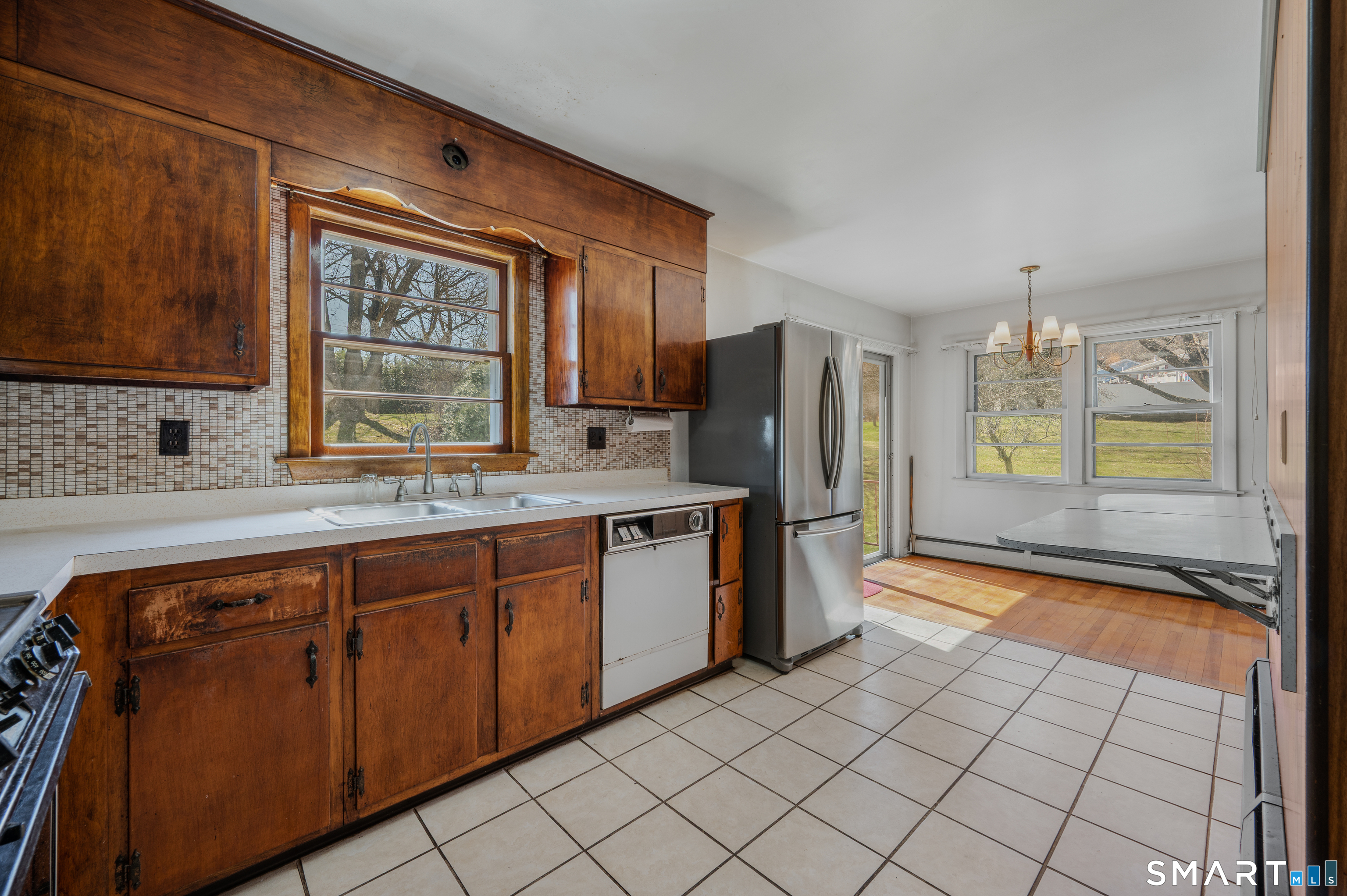 8 Holly Hill Drive Montville CT 06382