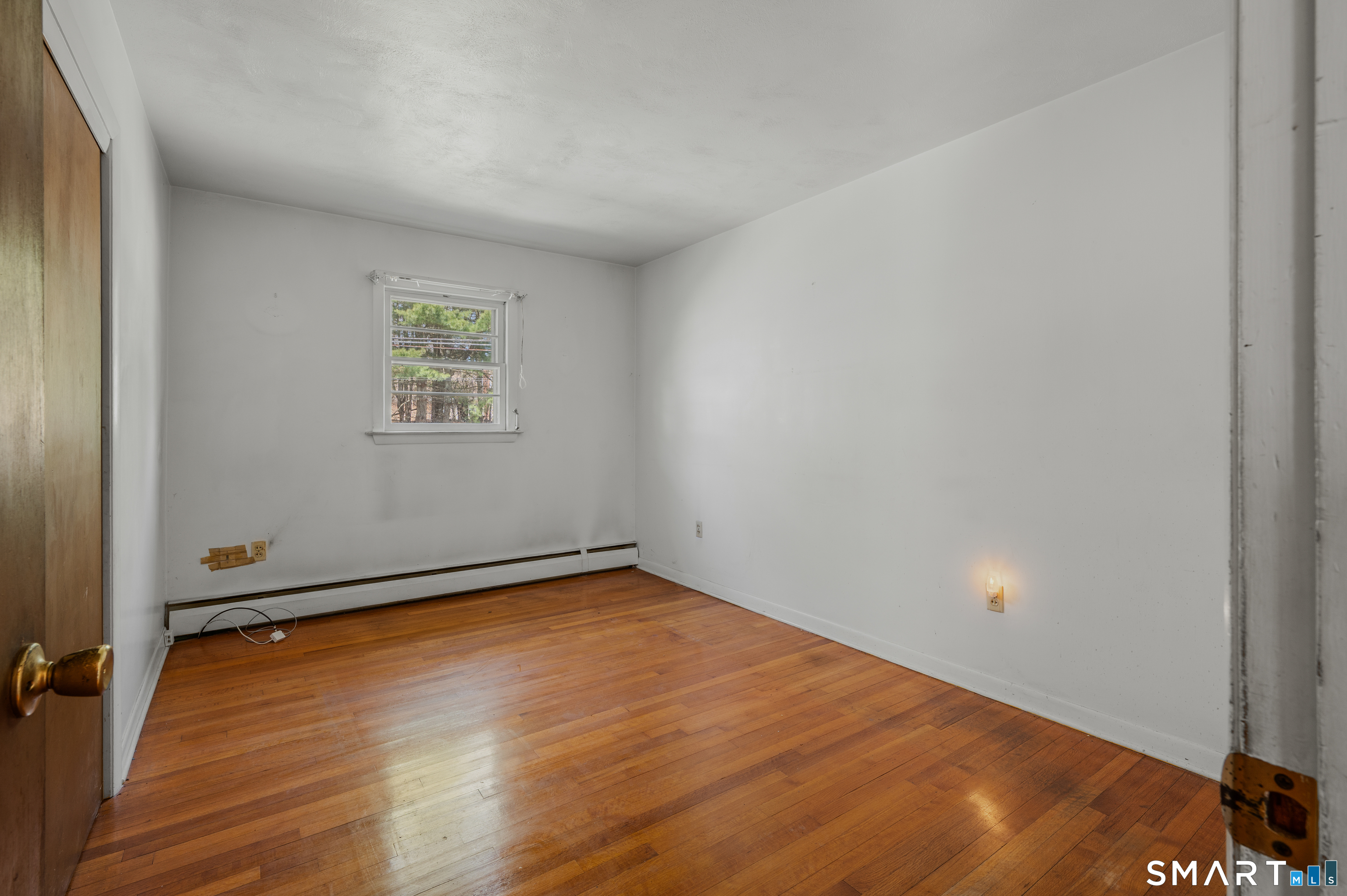 8 Holly Hill Drive Montville CT 06382