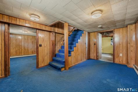 8 Holly Hill Drive Montville CT 06382