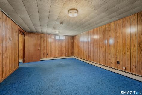 8 Holly Hill Drive Montville CT 06382