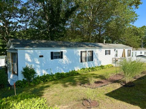 136 Hunters Road Norwich CT 06360