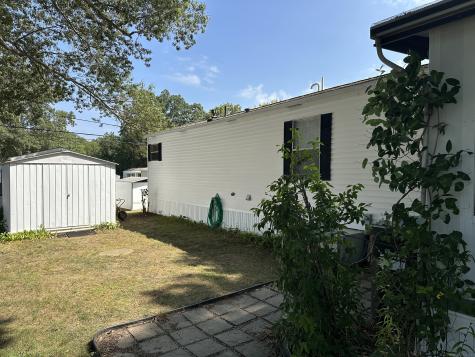 136 Hunters Road Norwich CT 06360