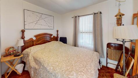 136 Hunters Road Norwich CT 06360