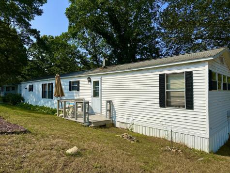 136 Hunters Road Norwich CT 06360