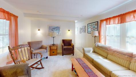 136 Hunters Road Norwich CT 06360