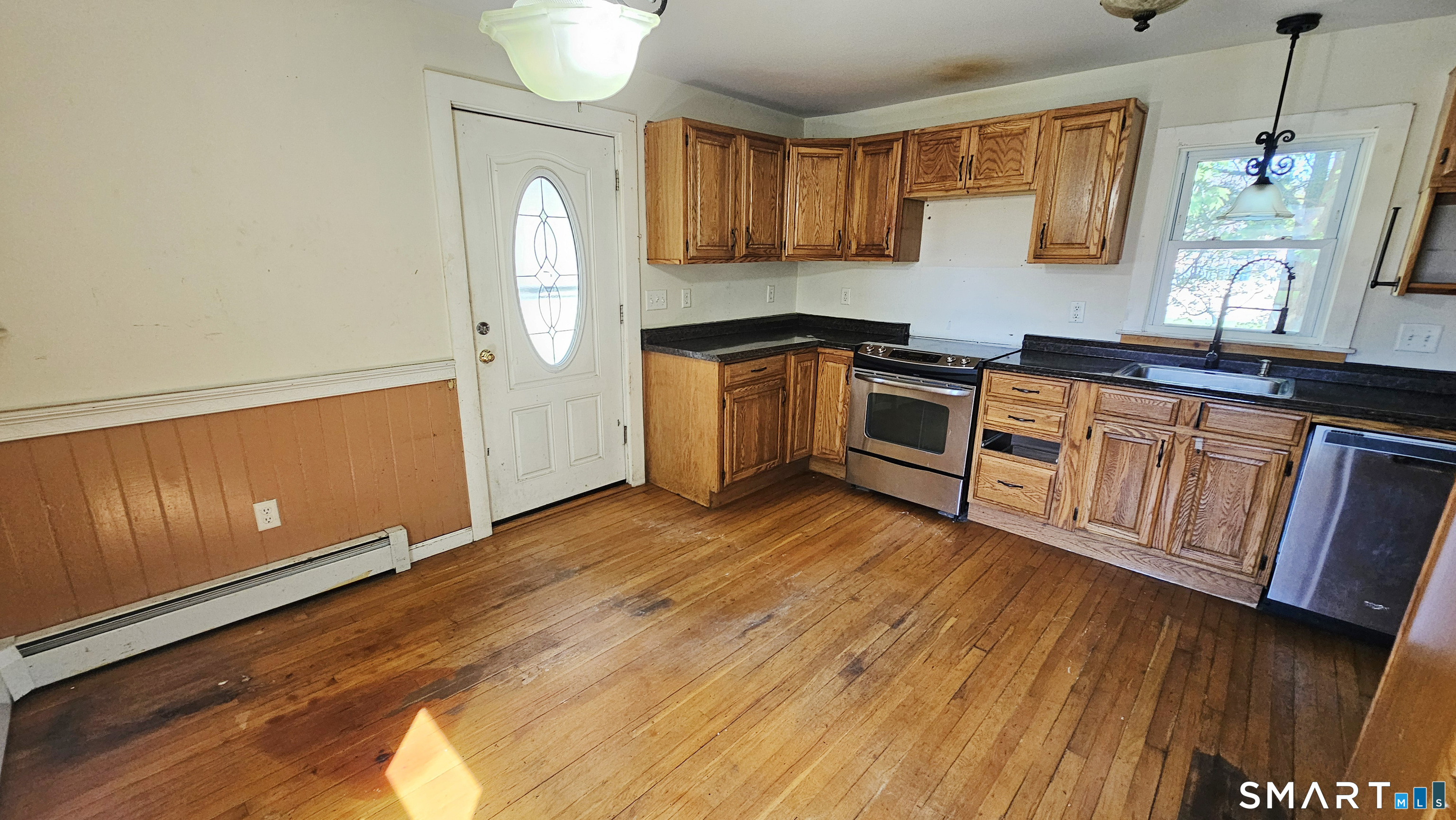 19 Boston Post Road Windham CT 06226