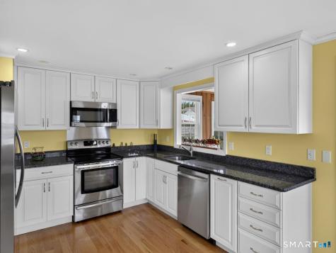 28 Bellaire Drive Old Saybrook CT 06475