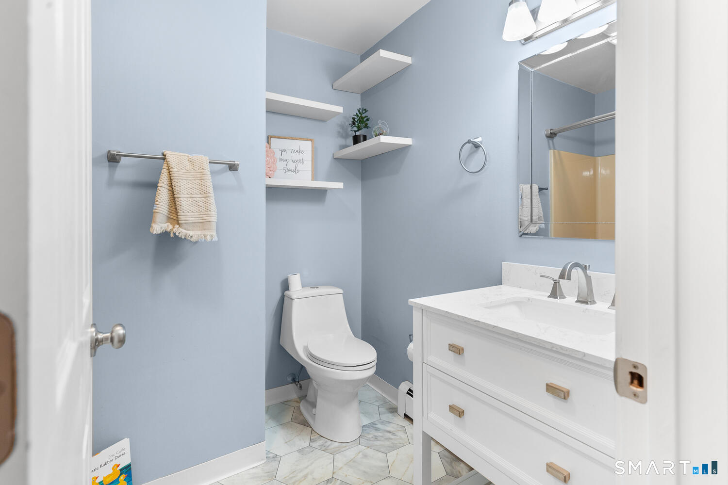 33 Deer Ridge Road Stonington CT 06378