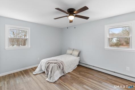 33 Deer Ridge Road Stonington CT 06378