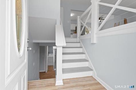 33 Deer Ridge Road Stonington CT 06378