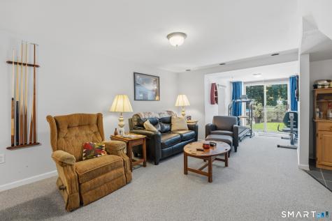 82 Nicole Drive Naugatuck CT 06770