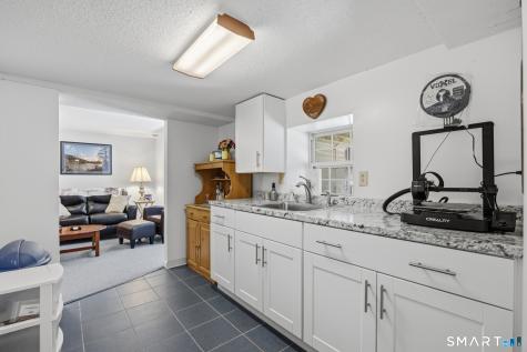 82 Nicole Drive Naugatuck CT 06770