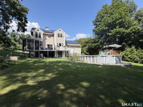 82 Nicole Drive Naugatuck CT 06770